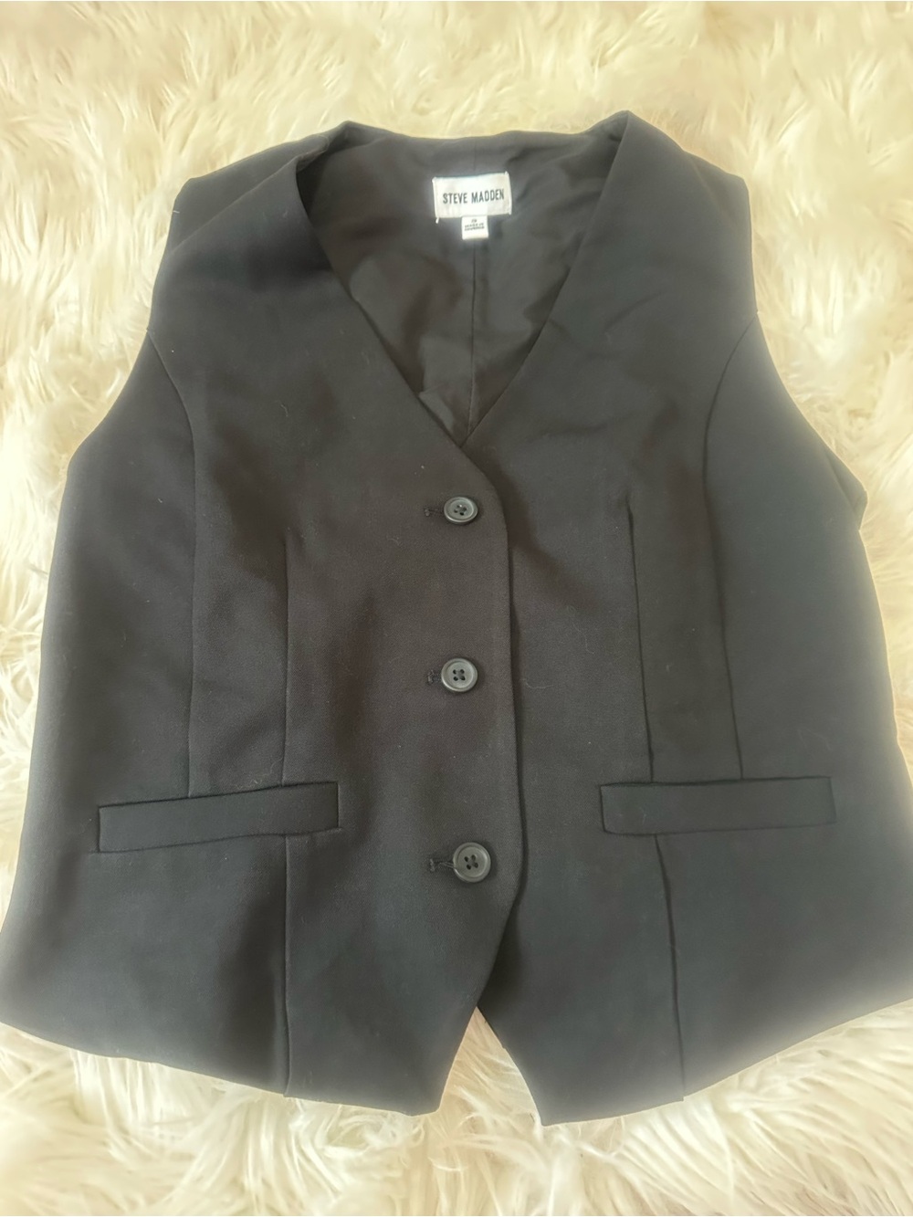 Steve Madden Black Women's Tailored Button Vest- NWOT has replacement button